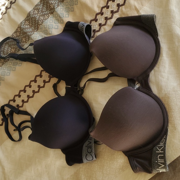 2 Calvin Klein Underwire Bras - Picture 1 of 8
